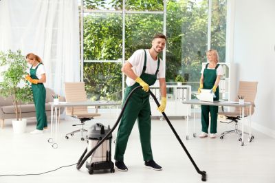 Keep Clutter at Bay and the Office Sanitized!